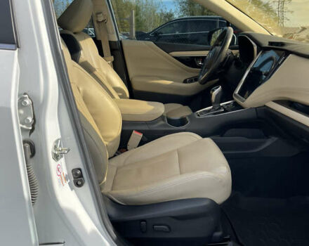 Білий Субару Легасі, об'ємом двигуна 2.5 л та пробігом 40 тис. км за 16850 $, фото 45 на Automoto.ua