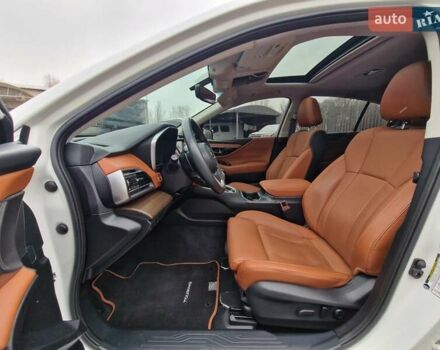 Білий Субару Легасі, об'ємом двигуна 2.4 л та пробігом 20 тис. км за 23500 $, фото 14 на Automoto.ua