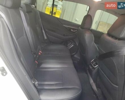 Белый Субару Легаси, объемом двигателя 2.4 л и пробегом 51 тыс. км за 3300 $, фото 9 на Automoto.ua