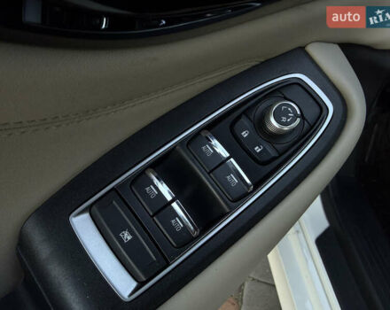 Білий Субару Легасі, об'ємом двигуна 2.5 л та пробігом 63 тис. км за 22900 $, фото 20 на Automoto.ua