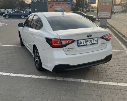 Белый Субару Легаси, объемом двигателя 2.5 л и пробегом 136 тыс. км за 21500 $, фото 5 на Automoto.ua