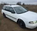 Белый Субару Легаси, объемом двигателя 2 л и пробегом 117 тыс. км за 2300 $, фото 2 на Automoto.ua