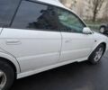 Белый Субару Легаси, объемом двигателя 2.5 л и пробегом 290 тыс. км за 4100 $, фото 1 на Automoto.ua