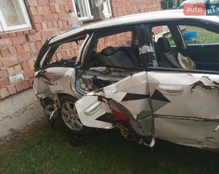 Білий Субару Легасі, об'ємом двигуна 1.99 л та пробігом 320 тис. км за 1999 $, фото 1 на Automoto.ua