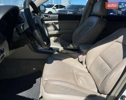 Белый Субару Легаси, объемом двигателя 3 л и пробегом 275 тыс. км за 5690 $, фото 14 на Automoto.ua
