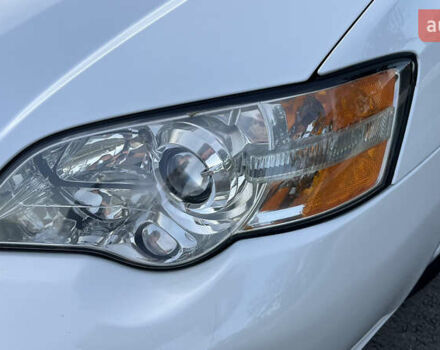 Білий Субару Легасі, об'ємом двигуна 2.5 л та пробігом 70 тис. км за 6700 $, фото 16 на Automoto.ua