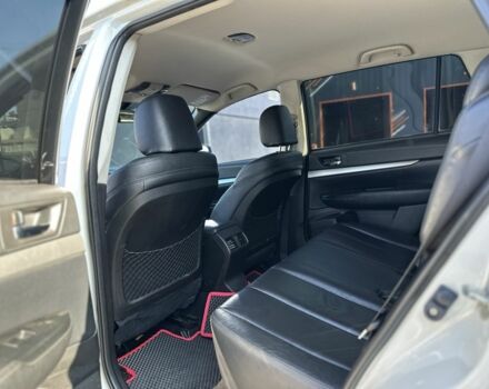 Белый Субару Легаси, объемом двигателя 2.5 л и пробегом 180 тыс. км за 10300 $, фото 13 на Automoto.ua