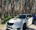 Білий Субару Легасі, об'ємом двигуна 2 л та пробігом 215 тис. км за 7799 $, фото 1 на Automoto.ua