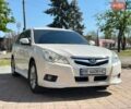 Белый Субару Легаси, объемом двигателя 2.46 л и пробегом 180 тыс. км за 9999 $, фото 1 на Automoto.ua