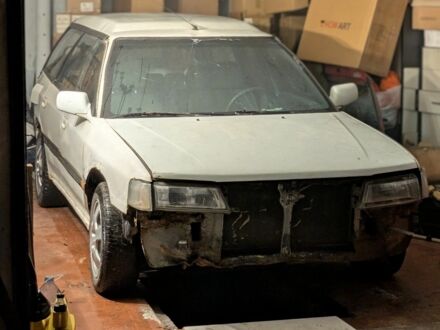 Белый Субару Легаси, объемом двигателя 2.2 л и пробегом 350 тыс. км за 700 $, фото 1 на Automoto.ua