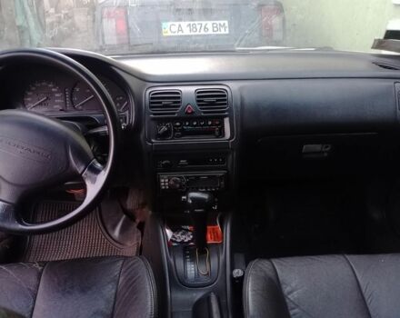 Белый Субару Легаси, объемом двигателя 2 л и пробегом 200 тыс. км за 2000 $, фото 1 на Automoto.ua