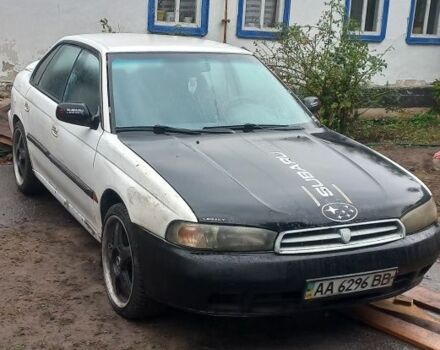 Білий Субару Легасі, об'ємом двигуна 2 л та пробігом 1 тис. км за 1600 $, фото 1 на Automoto.ua