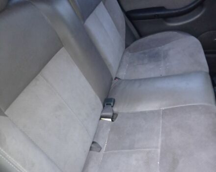 Белый Субару Легаси, объемом двигателя 2.5 л и пробегом 290 тыс. км за 4100 $, фото 1 на Automoto.ua