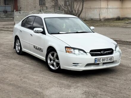 Білий Субару Легасі, об'ємом двигуна 2 л та пробігом 270 тис. км за 3950 $, фото 1 на Automoto.ua