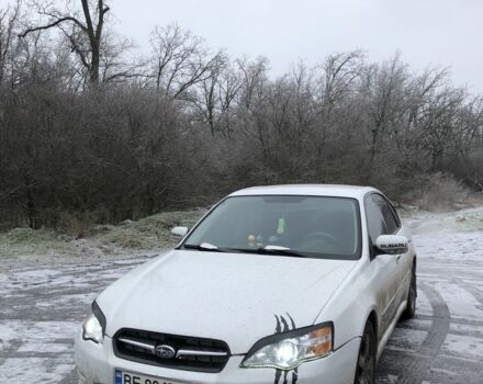 Білий Субару Легасі, об'ємом двигуна 2 л та пробігом 300 тис. км за 4500 $, фото 1 на Automoto.ua