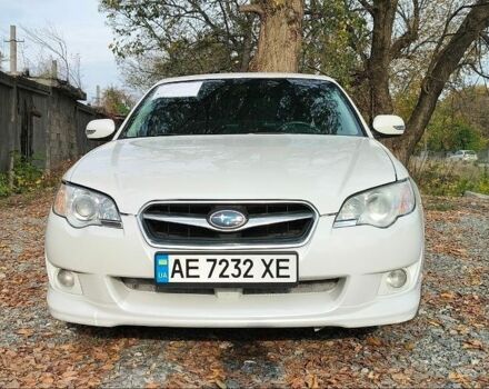 Білий Субару Легасі, об'ємом двигуна 2.5 л та пробігом 220 тис. км за 5950 $, фото 1 на Automoto.ua
