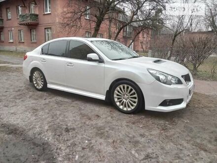 Субару Легасі 2010 у Києві на Automoto.ua Білий Субару Легасі, об'ємом двигуна 2.5 л та пробігом 127 тис. км за 8000 $, фото 1 на Automoto.ua
