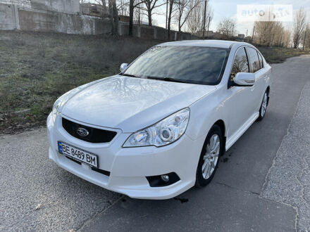 Субару Легасі 2010 у Белгород-Днестровском на Automoto.ua Білий Субару Легасі, об'ємом двигуна 2.5 л та пробігом 119 тис. км за 7900 $, фото 1 на Automoto.ua