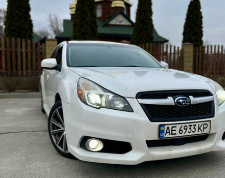 Белый Субару Легаси, объемом двигателя 2.5 л и пробегом 158 тыс. км за 8499 $, фото 1 на Automoto.ua