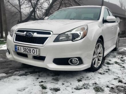Субару Легасі 2013 у Києві на Automoto.ua Білий Субару Легасі, об'ємом двигуна 3.6 л та пробігом 200 тис. км за 12200 $, фото 1 на Automoto.ua