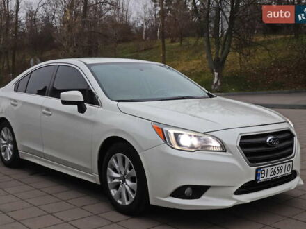 Белый Субару Легаси, объемом двигателя 2.5 л и пробегом 240 тыс. км за 8999 $, фото 1 на Automoto.ua