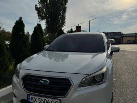 Білий Субару Легасі, об'ємом двигуна 2.46 л та пробігом 250 тис. км за 10900 $, фото 1 на Automoto.ua