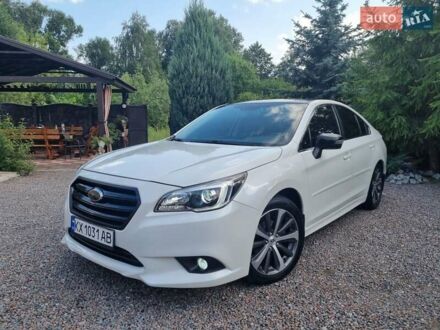 Субару Легаси 2016 в Харькове на Automoto.ua Белый Субару Легаси, объемом двигателя 2.5 л и пробегом 89 тыс. км за 14800 $, фото 1 на Automoto.ua