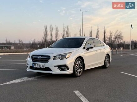 Субару Легасі 2017 у Кривому Розі на Automoto.ua Білий Субару Легасі, об'ємом двигуна 2.5 л та пробігом 157 тис. км за 11999 $, фото 1 на Automoto.ua