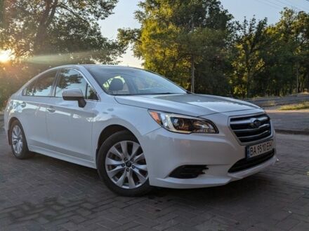 Субару Легасі 2017 у Александрие на Automoto.ua Білий Субару Легасі, об'ємом двигуна 2.5 л та пробігом 87 тис. км за 13500 $, фото 1 на Automoto.ua