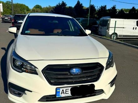 Субару Легасі 2017 у Дніпро (Дніпропетровську) на Automoto.ua Білий Субару Легасі, об'ємом двигуна 25 л та пробігом 86 тис. км за 15500 $, фото 1 на Automoto.ua