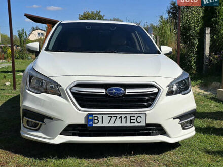 Белый Субару Легаси, объемом двигателя 2.5 л и пробегом 219 тыс. км за 12000 $, фото 1 на Automoto.ua