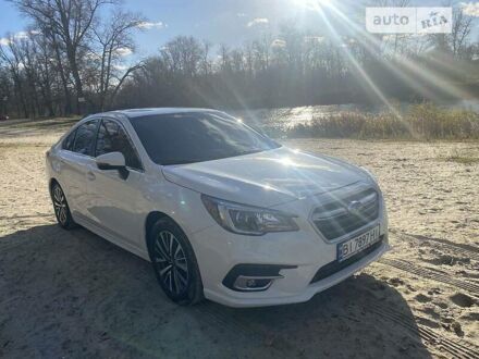 Субару Легасі 2018 у Полтаві на Automoto.ua Білий Субару Легасі, об'ємом двигуна 2.5 л та пробігом 199 тис. км за 13750 $, фото 1 на Automoto.ua