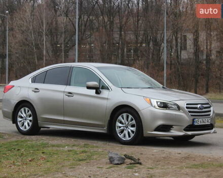 Бежевый Субару Легаси, объемом двигателя 2.5 л и пробегом 179 тыс. км за 10500 $, фото 4 на Automoto.ua