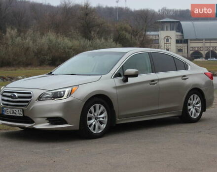 Бежевый Субару Легаси, объемом двигателя 2.5 л и пробегом 179 тыс. км за 10500 $, фото 2 на Automoto.ua