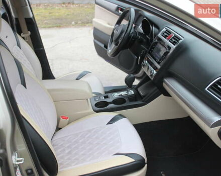 Бежевый Субару Легаси, объемом двигателя 2.5 л и пробегом 179 тыс. км за 10500 $, фото 27 на Automoto.ua