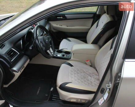 Бежевый Субару Легаси, объемом двигателя 2.5 л и пробегом 179 тыс. км за 10500 $, фото 22 на Automoto.ua