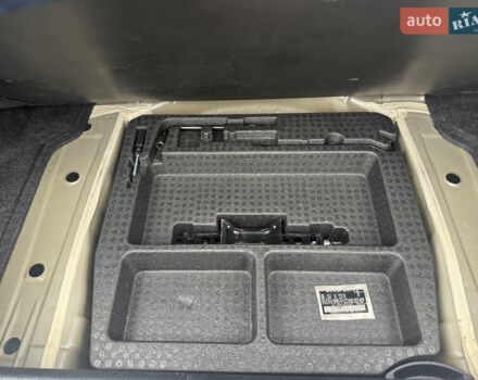 Бежевый Субару Легаси, объемом двигателя 2.5 л и пробегом 72 тыс. км за 13800 $, фото 7 на Automoto.ua