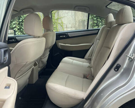 Бежевый Субару Легаси, объемом двигателя 2.46 л и пробегом 257 тыс. км за 9700 $, фото 18 на Automoto.ua