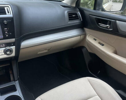 Бежевый Субару Легаси, объемом двигателя 2.46 л и пробегом 257 тыс. км за 9700 $, фото 19 на Automoto.ua