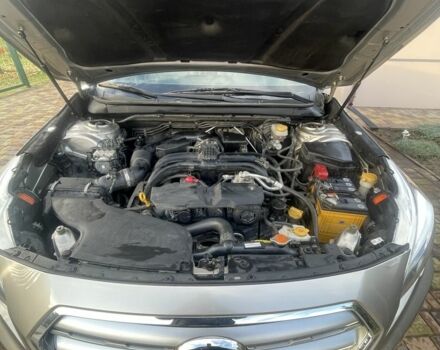 Бежевый Субару Легаси, объемом двигателя 2.5 л и пробегом 133 тыс. км за 12000 $, фото 4 на Automoto.ua