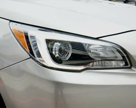 Бежевый Субару Легаси, объемом двигателя 2.46 л и пробегом 140 тыс. км за 12400 $, фото 5 на Automoto.ua