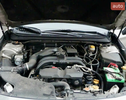 Бежевый Субару Легаси, объемом двигателя 2.46 л и пробегом 140 тыс. км за 12400 $, фото 13 на Automoto.ua