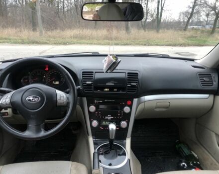 Черный Субару Легаси, объемом двигателя 2.5 л и пробегом 200 тыс. км за 3850 $, фото 6 на Automoto.ua