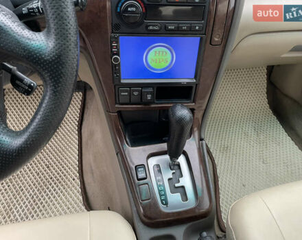 Черный Субару Легаси, объемом двигателя 2.46 л и пробегом 324 тыс. км за 4200 $, фото 13 на Automoto.ua