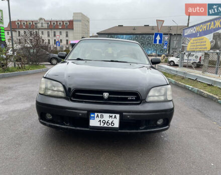 Черный Субару Легаси, объемом двигателя 2.46 л и пробегом 324 тыс. км за 4200 $, фото 2 на Automoto.ua