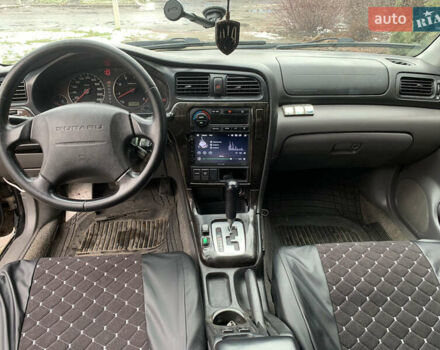 Чорний Субару Легасі, об'ємом двигуна 1.99 л та пробігом 315 тис. км за 2900 $, фото 11 на Automoto.ua