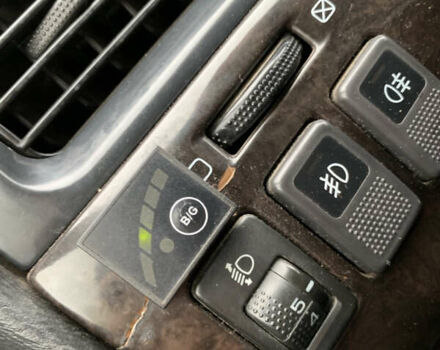 Чорний Субару Легасі, об'ємом двигуна 1.99 л та пробігом 315 тис. км за 2900 $, фото 12 на Automoto.ua