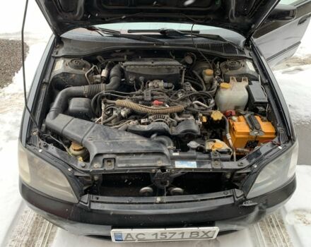 Черный Субару Легаси, объемом двигателя 2 л и пробегом 315 тыс. км за 2900 $, фото 10 на Automoto.ua