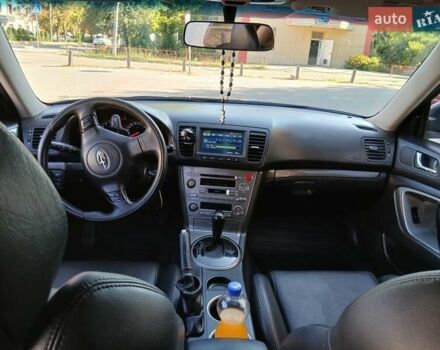 Чорний Субару Легасі, об'ємом двигуна 3 л та пробігом 248 тис. км за 6900 $, фото 4 на Automoto.ua