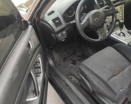 Субару Легаси 2004 в Белой Церкве на Automoto.ua Черный Субару Легаси, объемом двигателя 2 л и пробегом 407 тыс. км за 4100 $, фото 6 на Automoto.ua